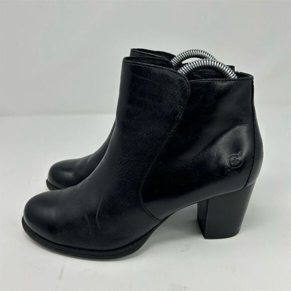 Born Women's Black Leather Ankle Booties Mid Heel Casual Zip Closure Size 7.5 - Picture 7 of 14